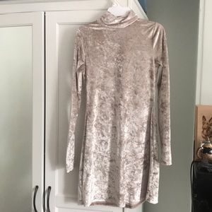 Urban outfitters crushed velvet dress small